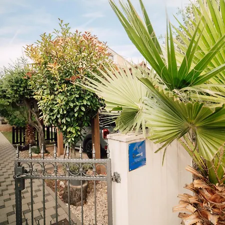 Modern With Loggia Terrace And Parking