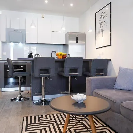 Διαμέρισμα Modern With Loggia Terrace And Parking Ζαντάρ