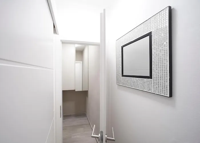 Modern With Loggia Terrace And Parking Appartement *