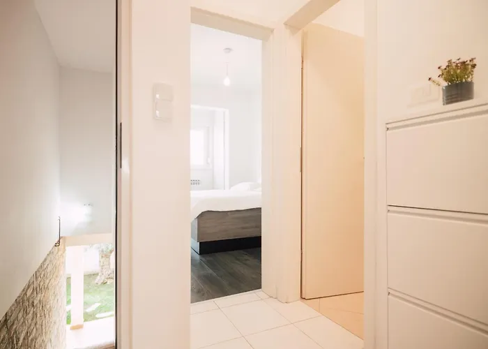 Modern With Loggia Terrace And Parking *